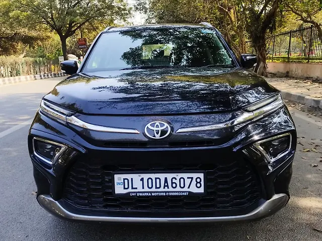 Used 2025 Toyota Urban Cruiser Hyryder in Delhi