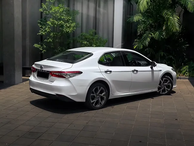 Used Toyota Camry [2019-2022] Hybrid [2019-2020] in Malappuram