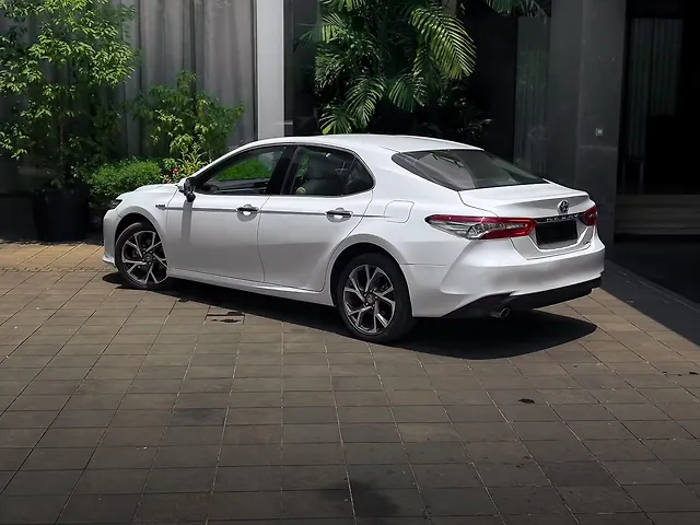 Used Toyota Camry [2019-2022] Hybrid [2019-2020] in Malappuram