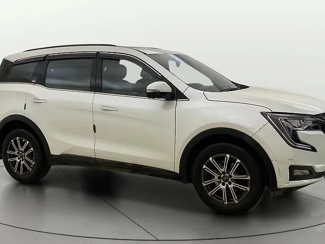 Used 2023 Mahindra XUV700 in Thane