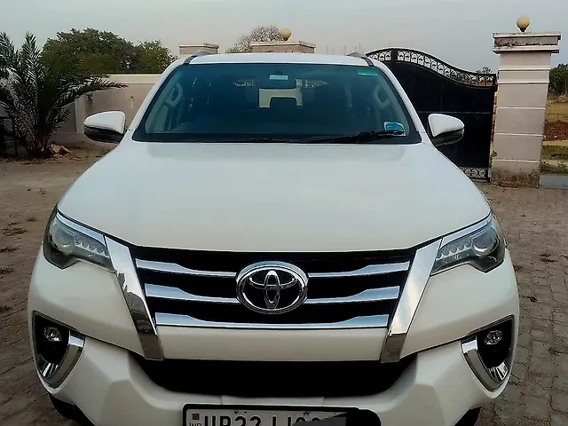 Used 2017 Toyota Fortuner in Lucknow