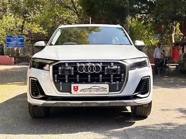 Used 2025 Audi Q7 in Delhi
