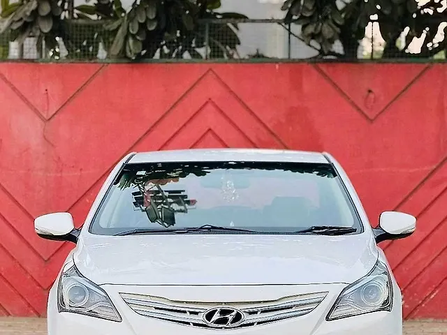 Used 2015 Hyundai Verna in Surat Used 2015 Hyundai Verna in Surat