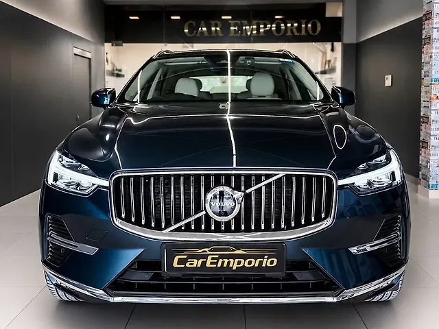 Used 2025 Volvo XC60 in Delhi