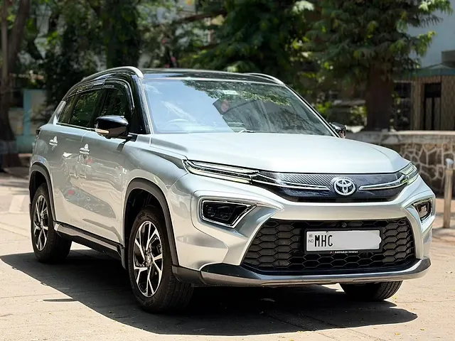 Used 2024 Toyota Urban Cruiser Hyryder in Mumbai
