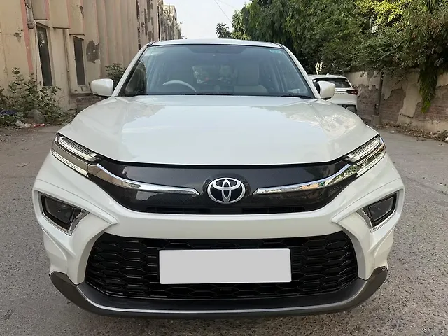 Used 2024 Toyota Urban Cruiser Hyryder in Delhi