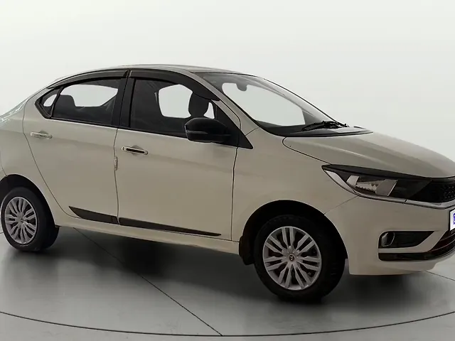 Used 2022 Tata Tigor in Delhi