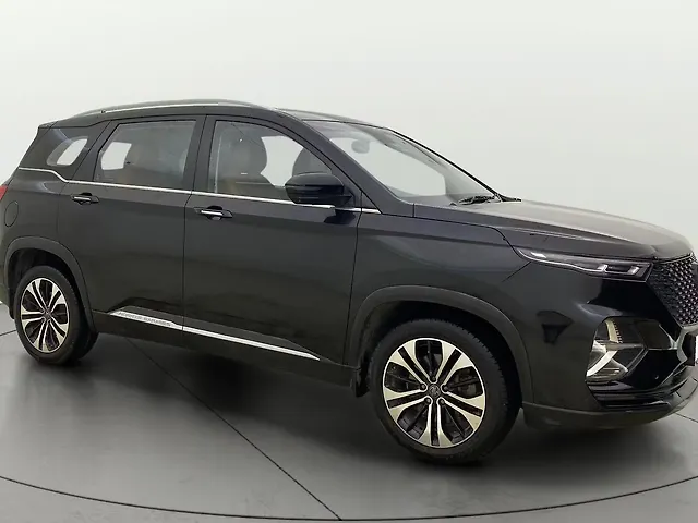 Used 2021 MG Hector Plus in Ahmedabad