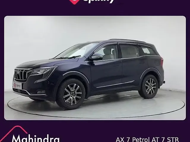 Used 2021 Mahindra XUV700 in Delhi