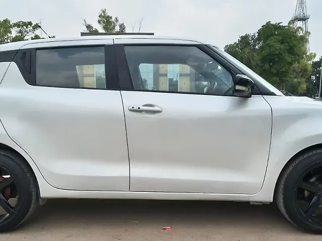 Used Maruti Suzuki Swift [2021-2024] VXi [2021-2023] in Kanpur
