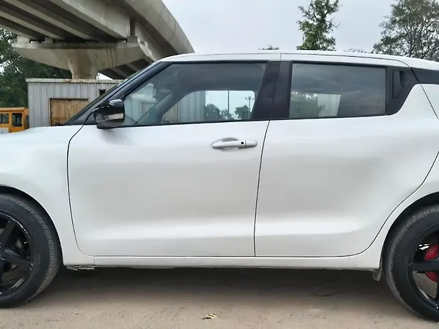 Used Maruti Suzuki Swift [2021-2024] VXi [2021-2023] in Kanpur