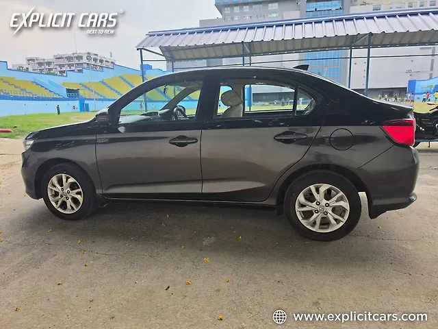 Used Honda Amaze 2nd Gen VX MT 1.2 Petrol [2021-2023] in Kolkata