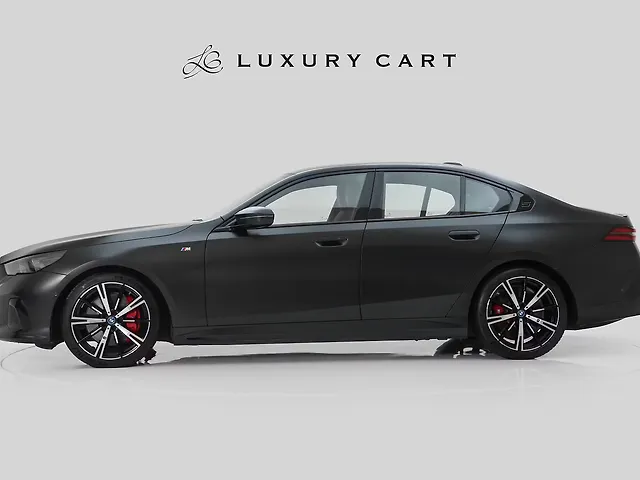2024 BMW i5 - Photo 2