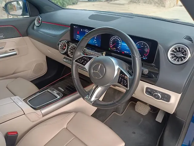 Used Mercedes-Benz GLA 220d 4MATIC in Delhi