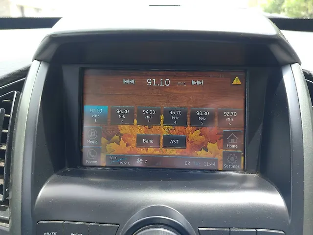 Used Mahindra XUV500 [2015-2018] W10 1.99 in Kheda