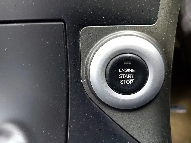 Used Mahindra XUV500 [2015-2018] W10 1.99 in Kheda