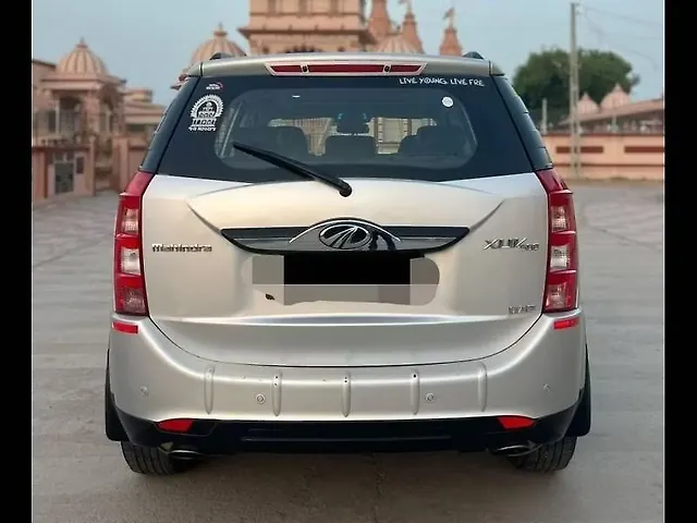 Used Mahindra XUV500 [2015-2018] W10 1.99 in Kheda