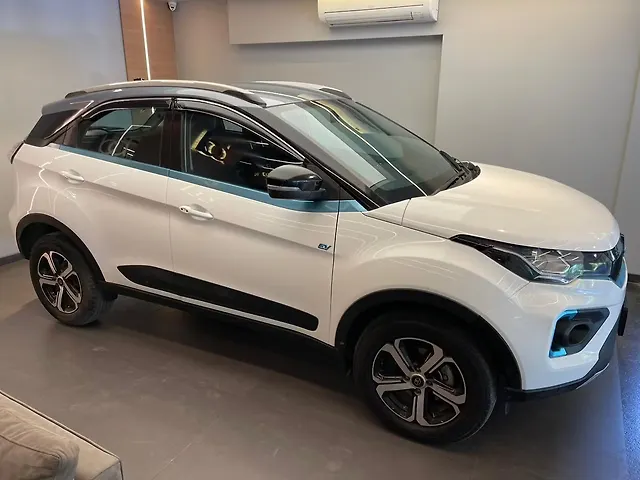 2022 Tata Nexon EV - Photo 3