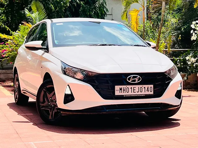 Second Hand 2023 Hyundai i20 Sportz 1.2 IVT for sale at Rs. 7