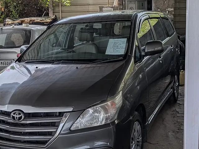 Used 2014 Toyota Innova in Jaipur