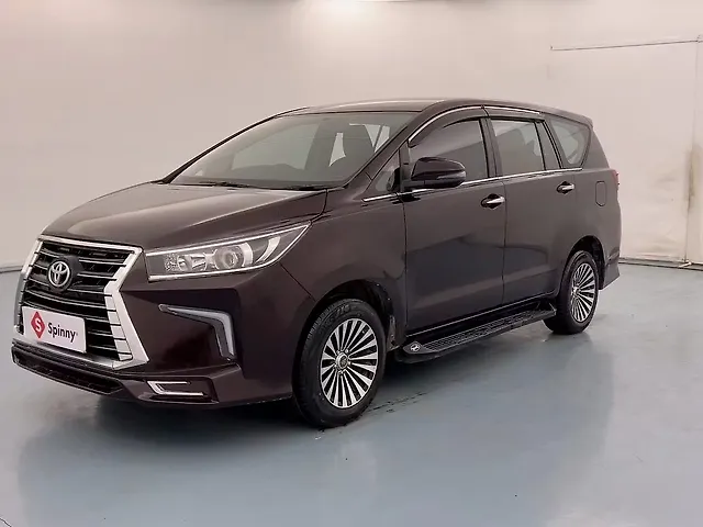 Used 2019 Toyota Innova Crysta in Lucknow