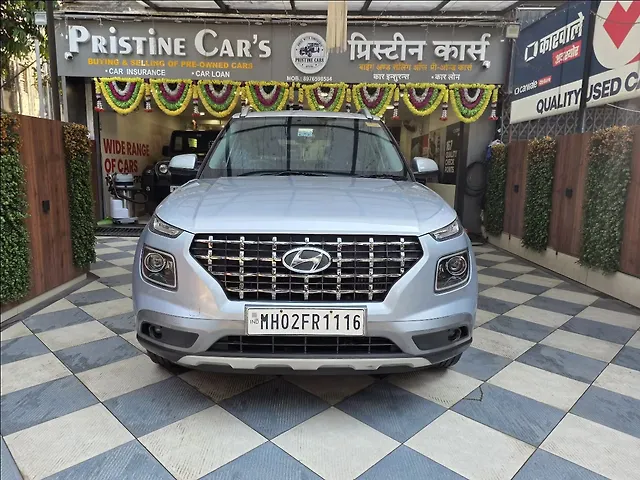 Used 2021 Hyundai Venue in Mumbai