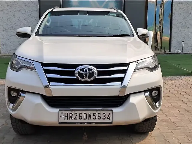 Used 2018 Toyota Fortuner in Delhi