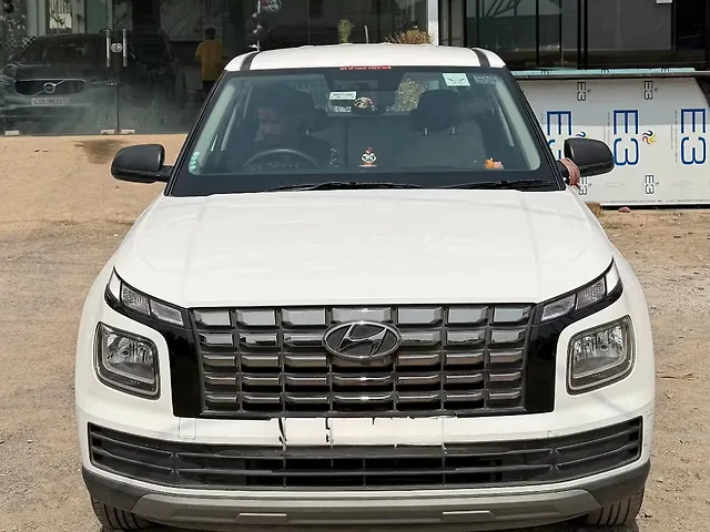 Used 2024 Hyundai Venue in Raipur