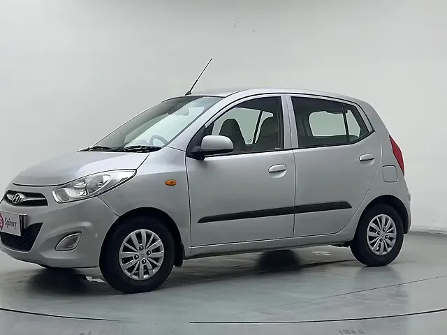 Used 2015 Hyundai i10 in Lucknow