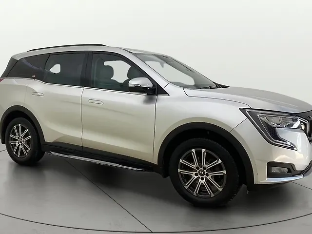 Used 2021 Mahindra XUV700 in Ahmedabad