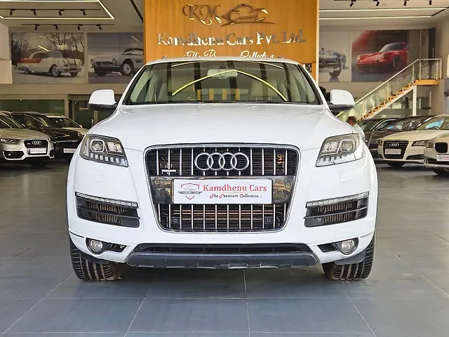 Used 2014 Audi Q7 in Ahmedabad Used 2014 Audi Q7 in Ahmedabad