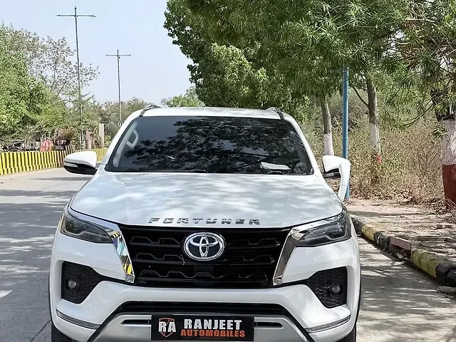 Used 2017 Toyota Fortuner in Indore