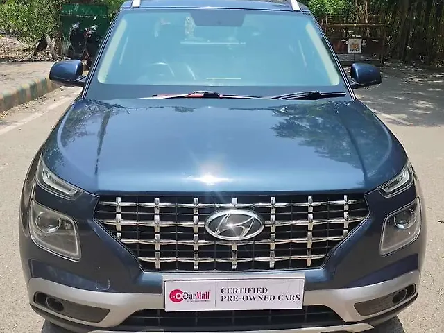 Used 2020 Hyundai Venue in Agra