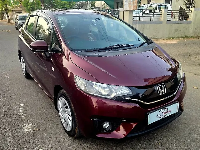 Used 2015 Honda Jazz in Ahmedabad