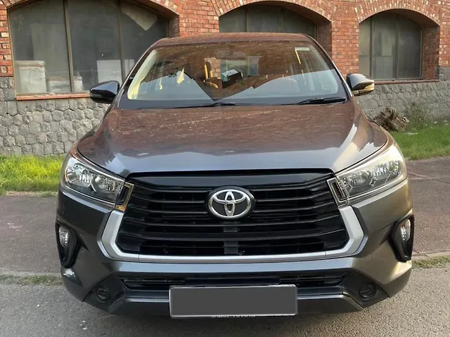 Used 2022 Toyota Innova Crysta in Delhi
