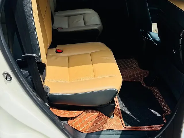 Used Toyota Innova Crysta [2020-2023] ZX 2.4 7 STR in Lucknow