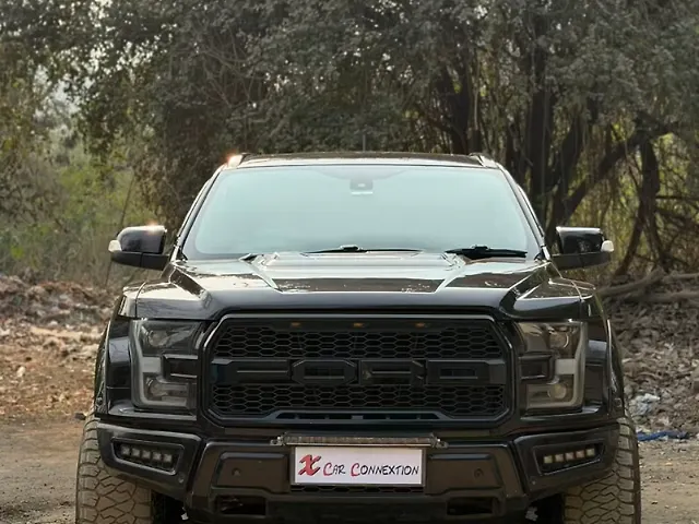 Used 2018 Ford Endeavour in Mumbai