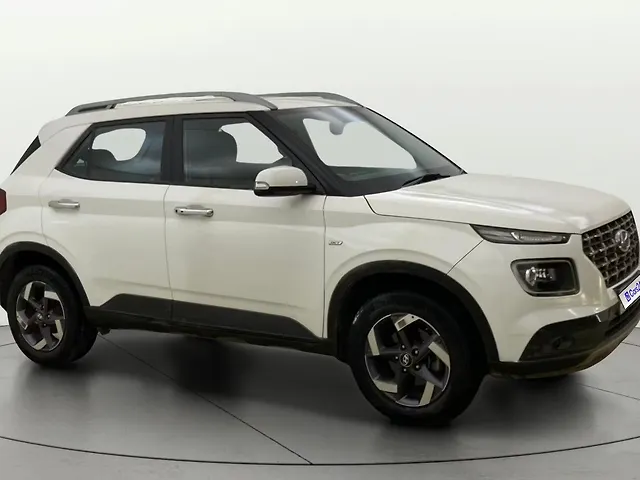 Used 2021 Hyundai Venue in Mumbai