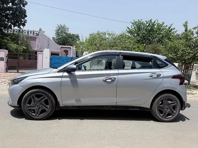 Used Hyundai i20 [2020-2023] Sportz 1.2 MT [2020-2023] in Agra