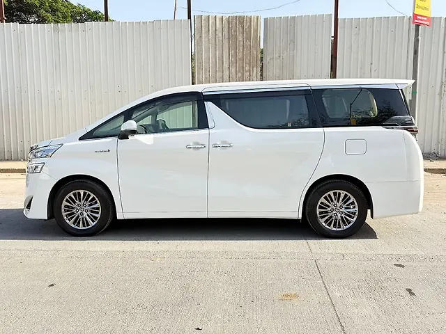 Used Toyota Vellfire [2020-2023] Hybrid in Mumbai
