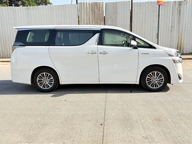 Used Toyota Vellfire [2020-2023] Hybrid in Mumbai