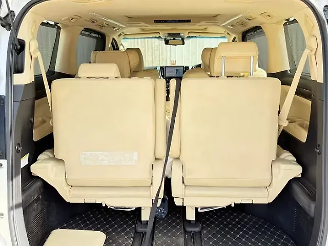 Used Toyota Vellfire [2020-2023] Hybrid in Mumbai