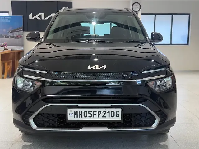 Used 2024 Kia Carens in Mumbai