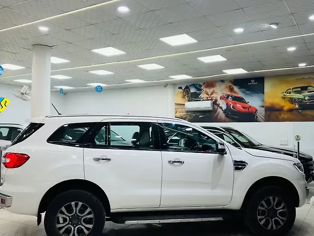 Used Ford Endeavour [2016-2019] Titanium 3.2 4x4 AT in Mohali