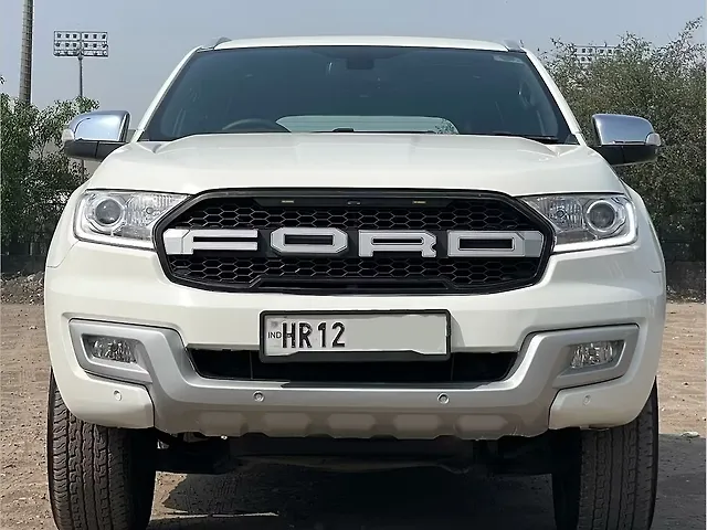 Used 2019 Ford Endeavour in Delhi