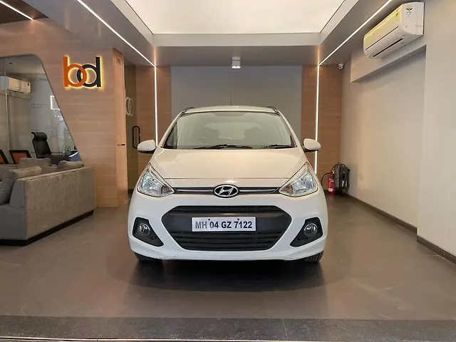 Used 2015 Hyundai Grand i10 in Mumbai Used 2015 Hyundai Grand i10 in Mumbai