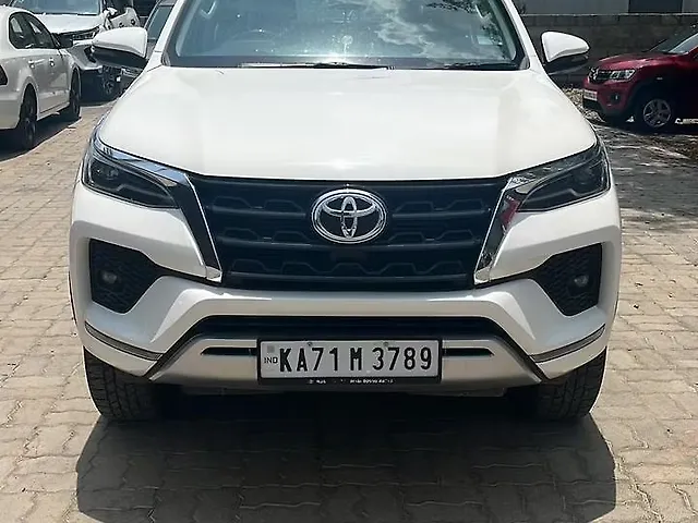 Used 2025 Toyota Fortuner in Bangalore Used 2025 Toyota Fortuner in Bangalore