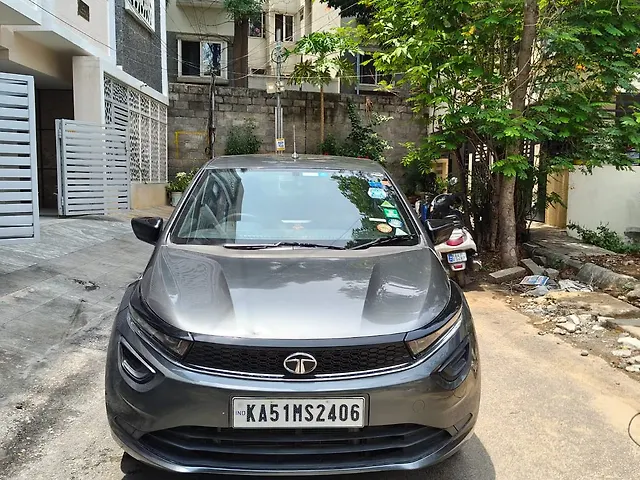 Used 2022 Tata Altroz in Bangalore Used 2022 Tata Altroz in Bangalore