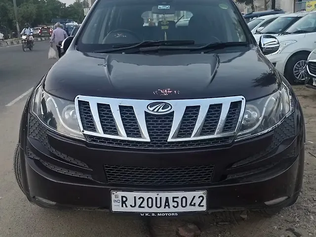 Used 2013 Mahindra XUV500 in Jaipur