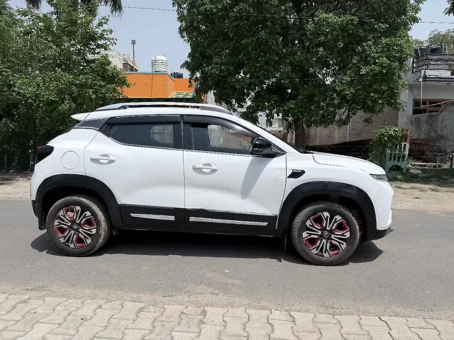 Used Renault Kiger [2022-2023] RXZ MT in Agra